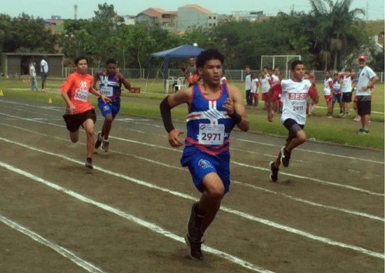 Iniciação Esportiva reúne 400 alunos de vôlei e atletismo na 2ª edição do Internúcleos