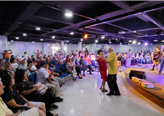 Café Moda e Viola apresenta especial de Natal no domingo