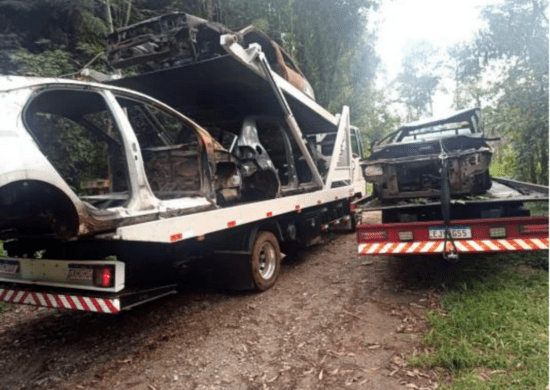 GCM recolhe mais veículos abandonados pela cidade para eliminar focos de dengue