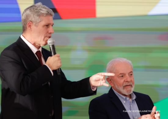 Ministro confirma exoneração de diretor envolvido no leilão do arroz