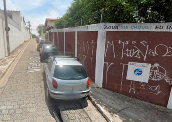 Prefeitura altera sentido de direção de viela no bairro Cidade Maia