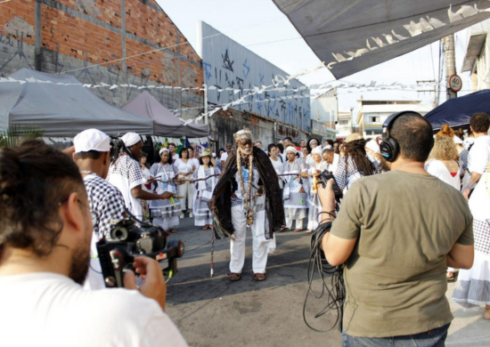 Curta-metragem guarulhense questiona modo de vida contemporâneo por meio da cultura popular