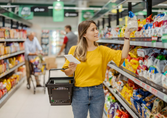 Inflação cai para 0,21% em junho deste ano, diz IBGE