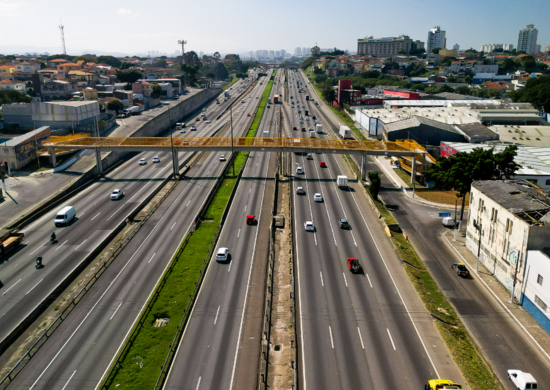CCR RioSP inicia obra de ampliação da pista expressa em São Paulo