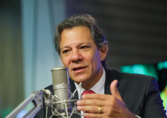 Haddad celebra reoneração da folha: “custou mais de R$ 200 bilhões”