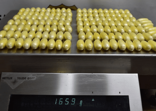 PF prende seis pessoas por tráfico internacional de drogas em Guarulhos