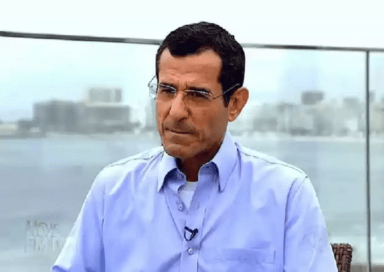 Justiça condena TV Record a indenizar jornalista em R$ 400 mil por dispensa discriminatória