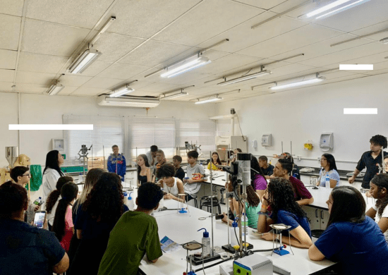 Por meio do Projeto Educare, UNG recebe grêmios de escolas estaduais