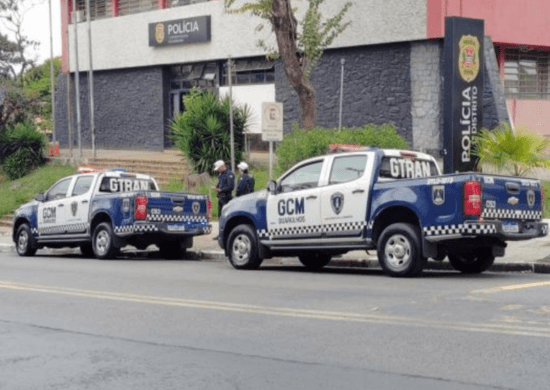 GCM prende homem por ato obsceno em ônibus no Centro