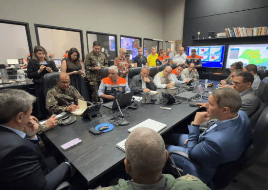 Defesa Civil alerta para fortes chuvas nos próximos dias e instala gabinete de crise
