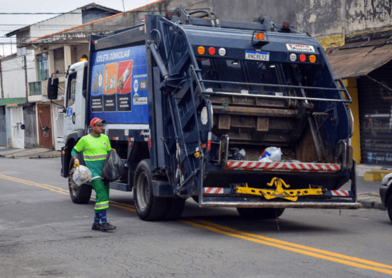 Coleta de lixo será suspensa em Guarulhos nos feriados de Natal e Ano Novo