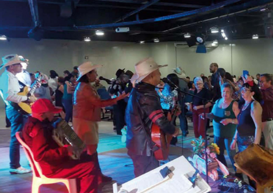 Café Moda e Viola realiza a primeira apresentação de 2025 no próximo domingo