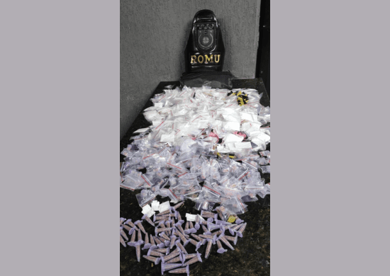 GCM prende homem com 844 porções de cocaína e maconha no Gopoúva