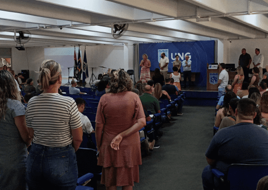 UNG apoia diretorias educacionais em encontro de planejamento anual