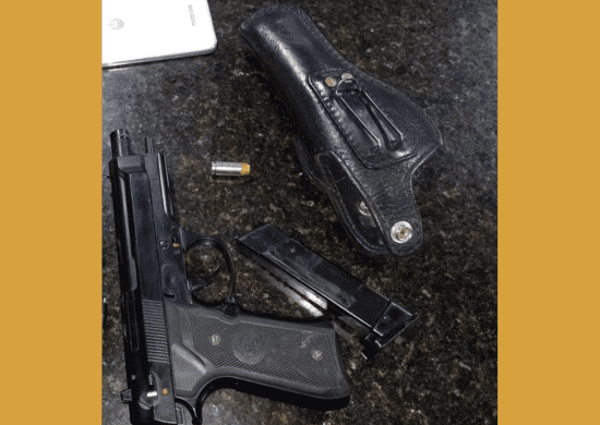 GCM captura homem foragido da Justiça com simulacro de arma de fogo no Jardim Santa Mena