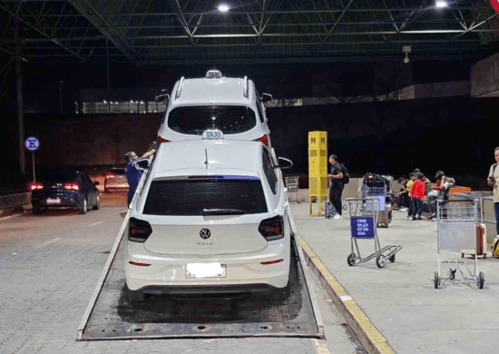 GCM apreende dois veículos por transporte clandestino de passageiros no aeroporto de Guarulhos