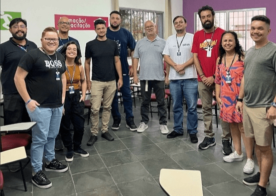 Prefeitura dialoga com empresas sobre parcerias para capacitar jovens de Guarulhos