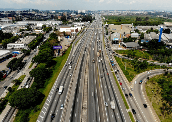 Municípios às margens da Via Dutra receberam mais de R$ 67 milhões em ISS em 2024