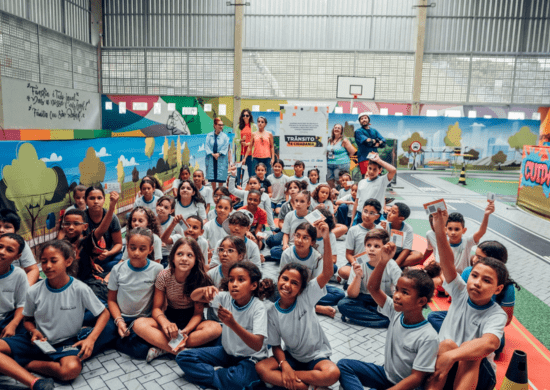 CEU Vila São Rafael recebe apresentação teatral sobre comportamento no trânsito