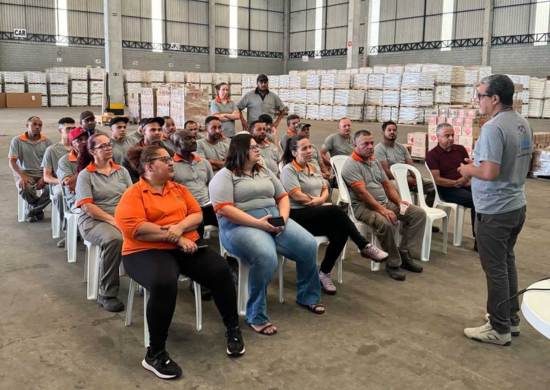 Escola de Mobilidade Urbana promove palestra em empresa na Cidade Aracília