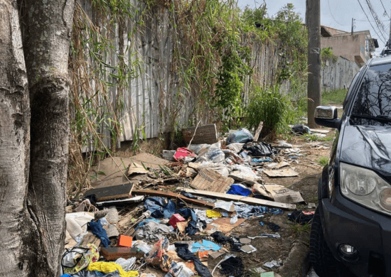 Prefeitura remove resíduos descartados irregularmente em ruas da Vila Nova Bonsucesso