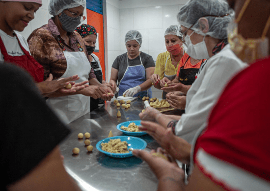CEUs Bonsucesso e Continental abrem inscrições para cursos de culinária para crianças e adultos