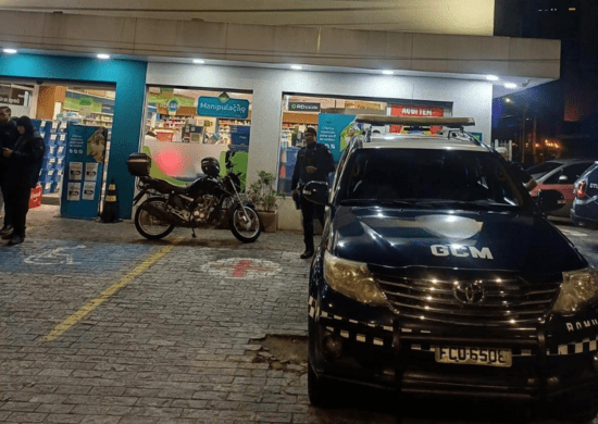 GCM e PM prendem dois homens por roubo a comércio na Tapajós