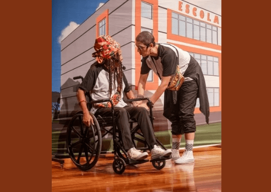 Apresentação teatral no CEU Ponte Alta ensina valores como empatia e inclusão