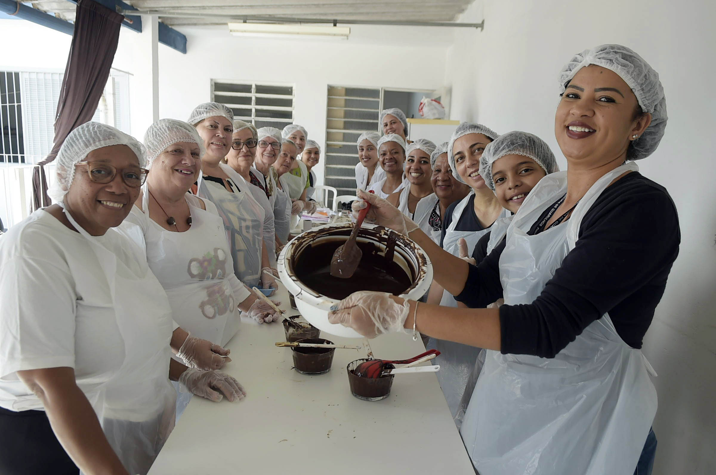 Casas da Mulher Clara Maria promovem oficinas de ovos de Páscoa