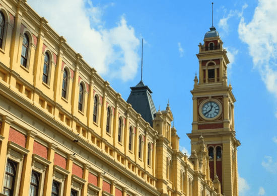 Enc: Com fácil acesso pela Linha 4-Amarela, Museu da Língua Portuguesa tem programação especial e gratuita no centro de São Paulo neste próximo sábado (3)
