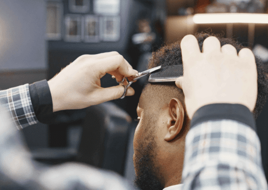 Curso de qualificação profissional para cabeleireiro tem inscrições abertas