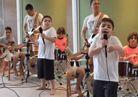 Professor e alunos viralizam com cover poderoso de Legião Urbana: o rock nacional pulsa nas novas gerações!