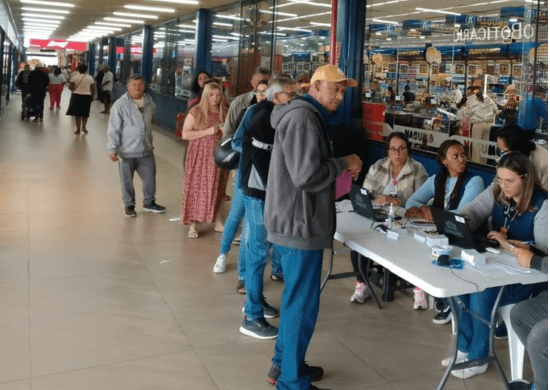 Mais de 3 mil atendimentos marcam fim de semana de vacinação intensiva em Guarulhos