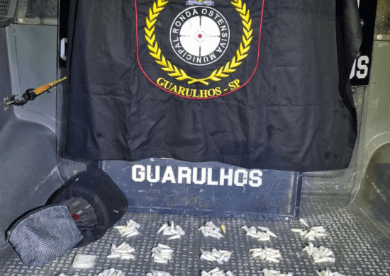 Policiamento Municipal prende homem por tráfico de drogas na Vila Rio de Janeiro