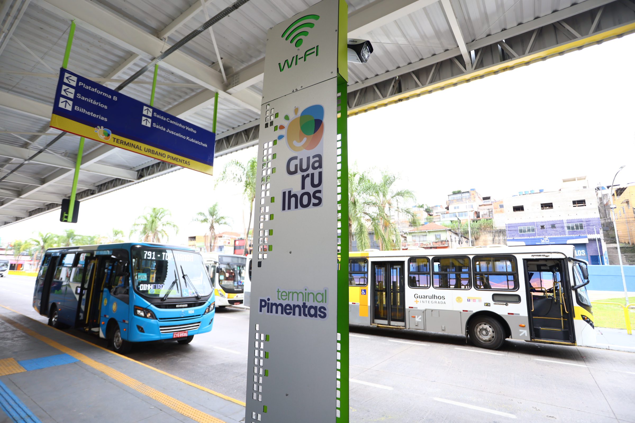 Prefeitura entrega Terminal de Ônibus do Pimentas totalmente revitalizado