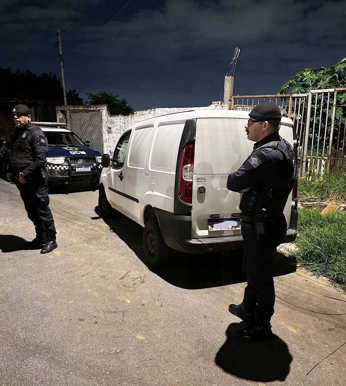 GCM recupera veículo roubado no Jardim Monte Alegre