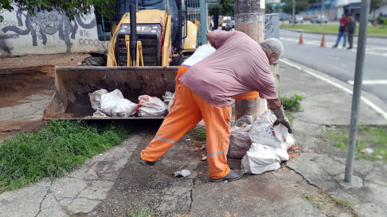 Prefeitura promove ações de zeladoria em três bairros nesta segunda-feira