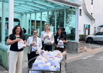 Prefeitura e Fundo Social entregam kits de higiene a mães assistidas pela Maternidade JJM