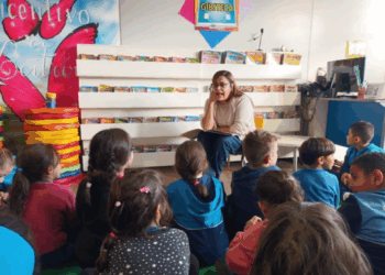 CEU Rosa de França promove contação de história e oficina de dobradura no sábado