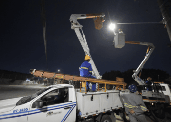 Prefeitura entrega 375 novos pontos de iluminação na Cidade Satélite