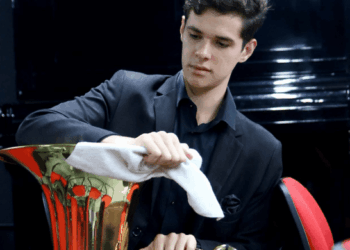 JUSTIÇA SUSPENDE OBRAS PARTICULARES EM PARQUES POR SUPOSTO ESQUEMA COM ESCRITÓRIO DA FAMÍLIA DO EX-SECRETÁRIO TREVISAN