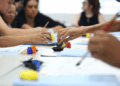 Prefeitura recebe inscrições de surdos para oficina de pintura