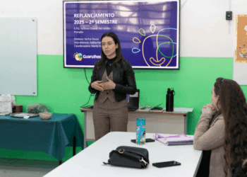 Gestores e professores preparam escolas da rede municipal para volta às aulas