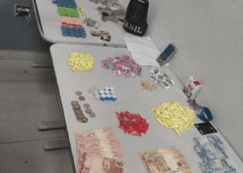 GCM prende traficante e apreende 434 porções de drogas no Mikail II