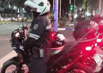GCM de Guarulhos protege mulher e prende homem por descumprimento de medida protetiva
