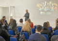Palestra da AEG com especialista da Rabbit traz tendências do mercado educacional