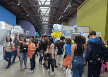 Feira do Estudante 2025 em Guarulhos, nos dias 14 e 15 de agosto, oferece 5.000 vagas de estágio e atrações culturais