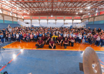 Espetáculo marca encerramento do projeto Orquestra de Sucata para alunos das escolas da Prefeitura de Guarulhos
