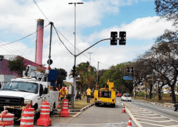 Prefeitura realiza manutenção em 69 semáforos em dois meses