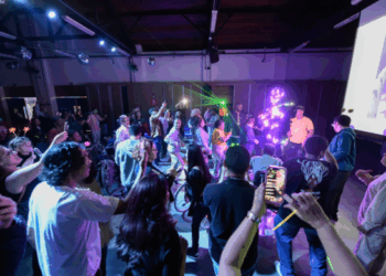 Balada Inclusiva para PCDs reúne 200 pessoas em espaço com muita diversão e alegria